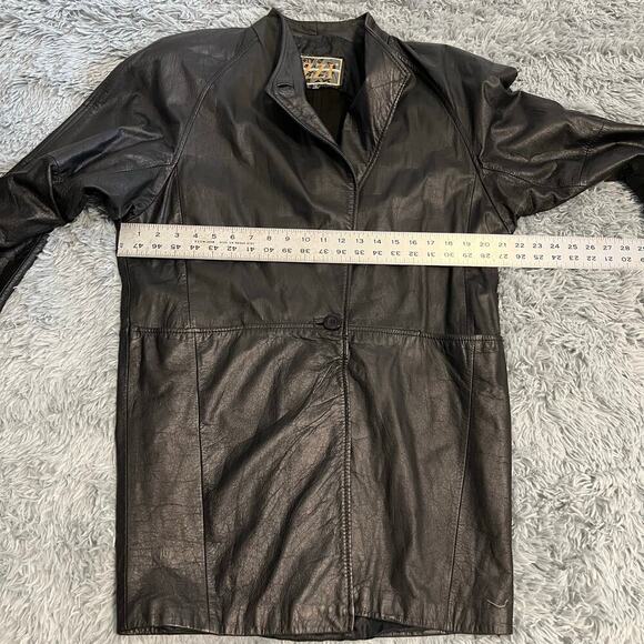 Vintage Izzi Soft Leather Black Trench Coat Women’s Small - Picture 8 of 8